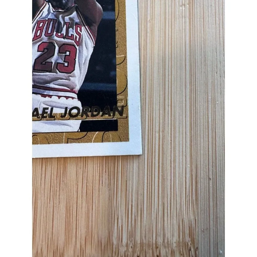 Vintage 1993 Topps Gold Michael Jordan 50 Point Club #64.